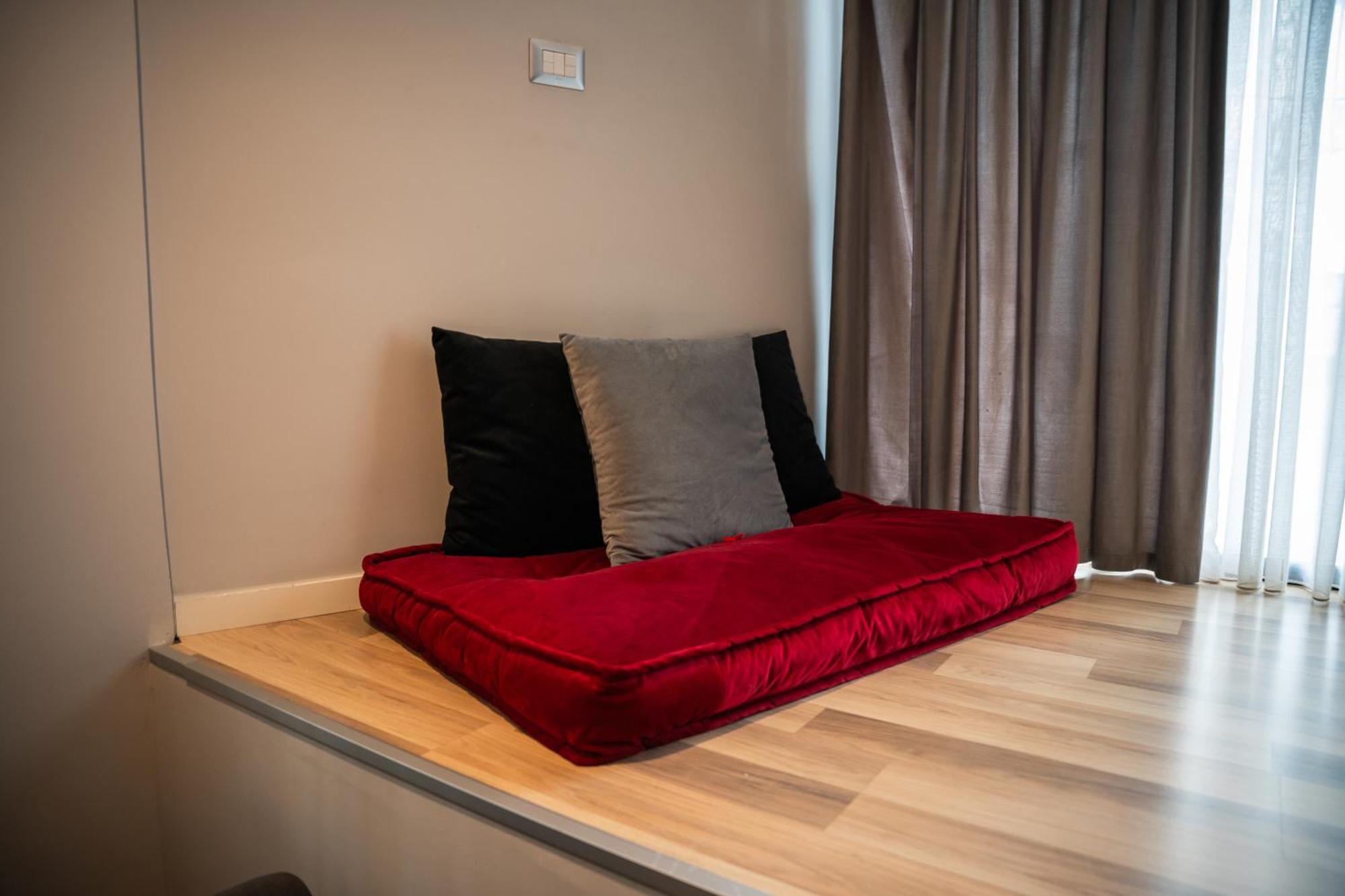 Center Boutique Hotel Tirana Exteriör bild
